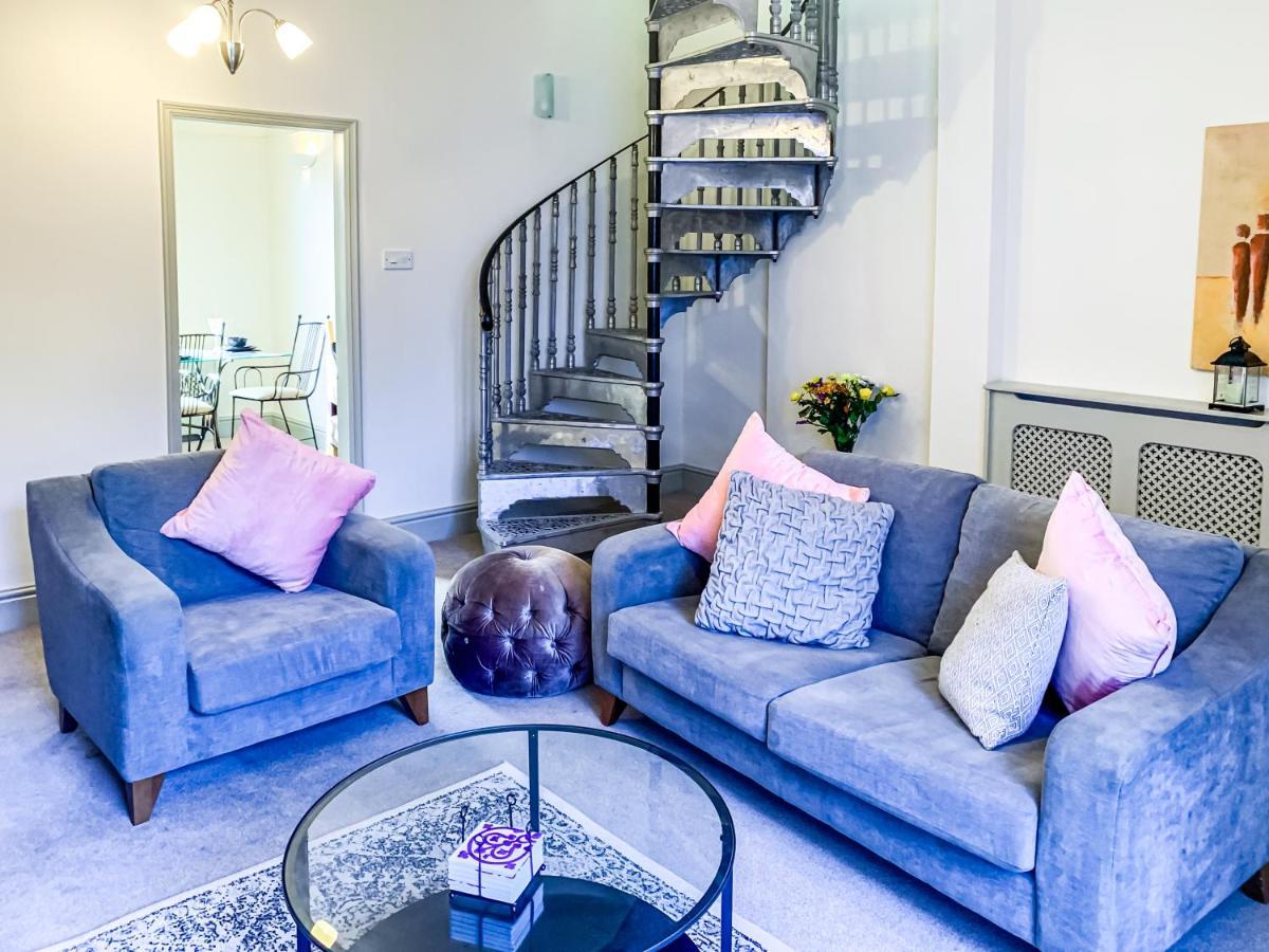 יורק The Vines - Stunning Period Home With Free Parking מראה חיצוני תמונה