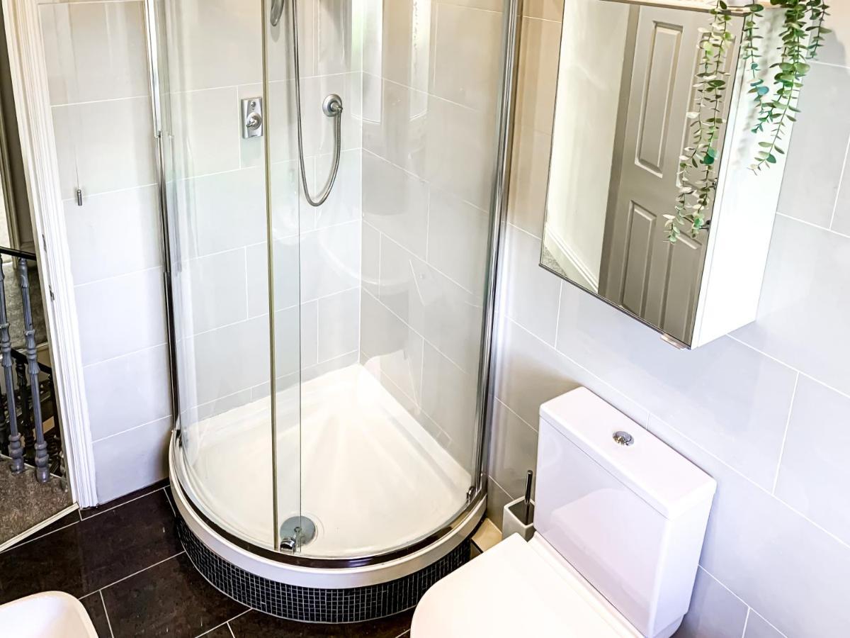 יורק The Vines - Stunning Period Home With Free Parking מראה חיצוני תמונה