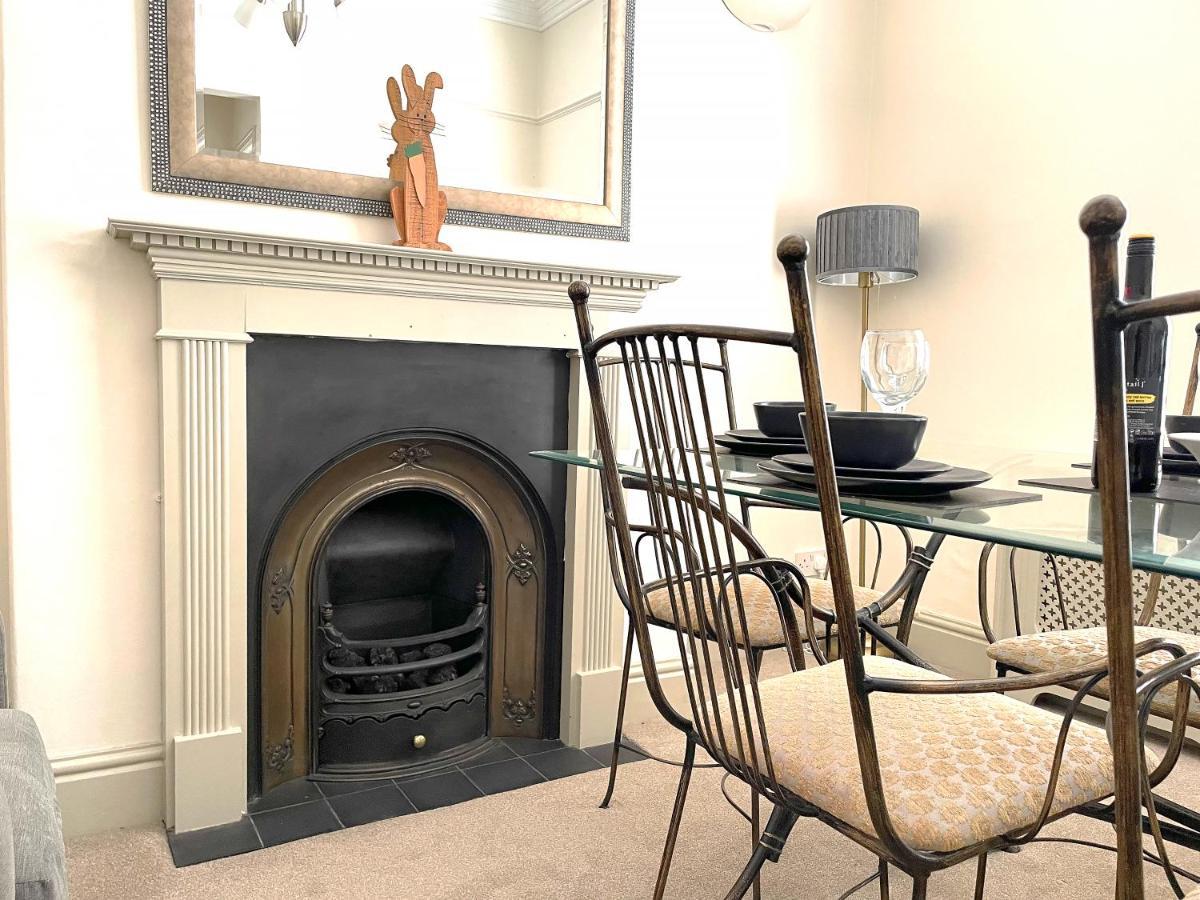 יורק The Vines - Stunning Period Home With Free Parking מראה חיצוני תמונה